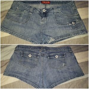 GUESS JEANS- Womens size 34- (14/16)